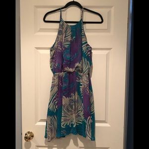 👗 Think VACATION with this dress 🌸